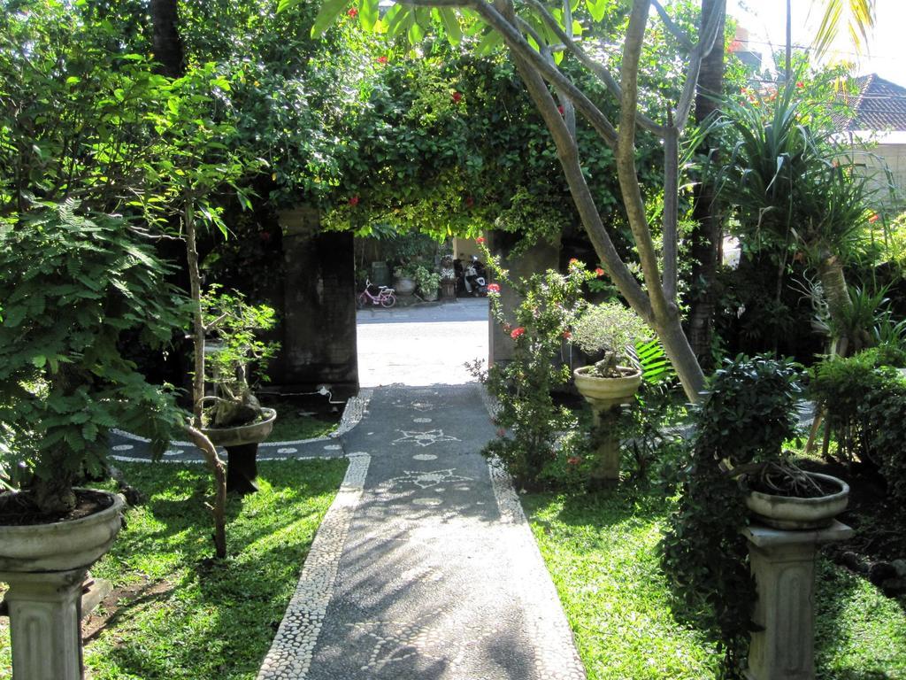 Galang Kangin Bungalows Amed Dış mekan fotoğraf